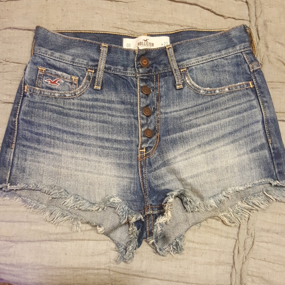 Hollister Jean shorts